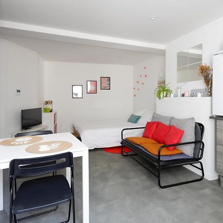 Charmant Studio, Au Coeur De La Ville De Riom Exterior foto