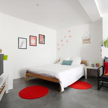 Charmant Studio, Au Coeur De La Ville De Riom Exterior foto